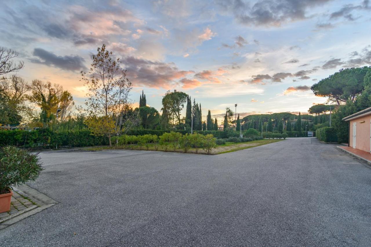 Residence San Rossore Pisa Dış mekan fotoğraf